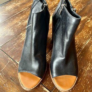 Dolce Vita Open Toe Booties Size 8